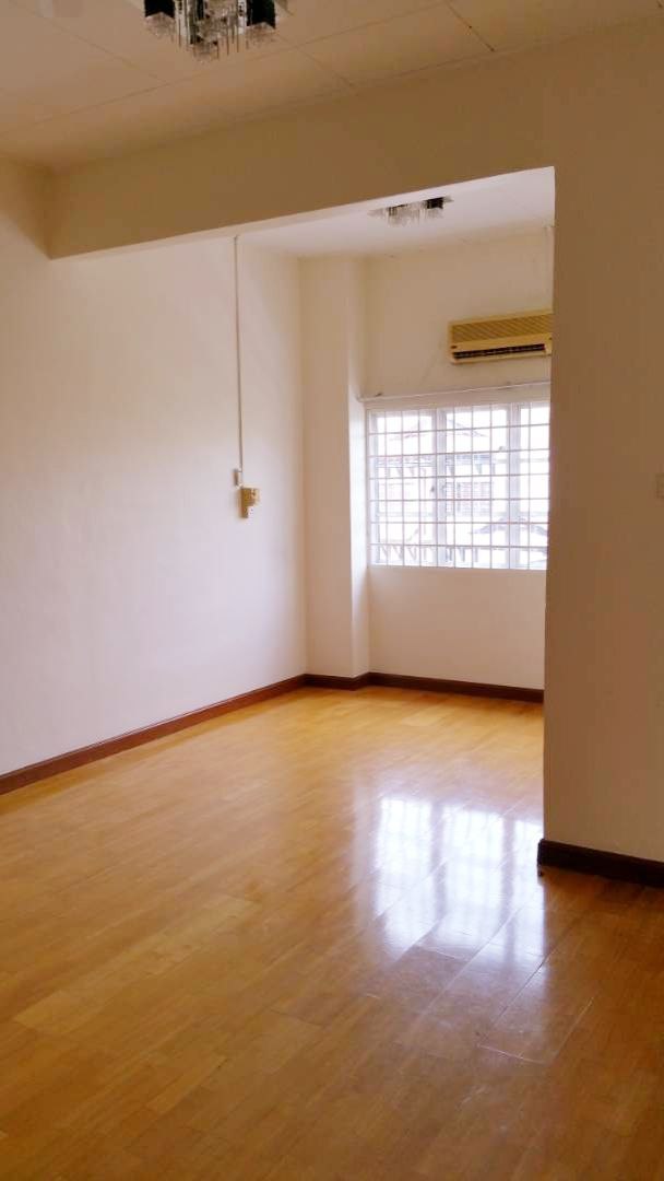 Terrace House Jalan Kubah Bukit Jelutong - photo 5