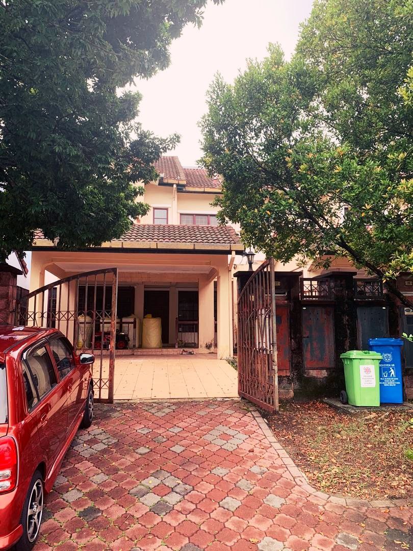 Double Storey Terrace Jalan Adang, Bukit Jelutong
