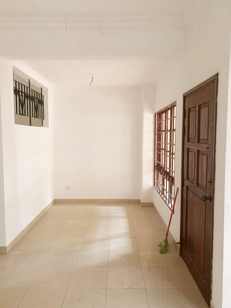 Double Storey Terrace Jalan Adang, Bukit Jelutong - photo 5