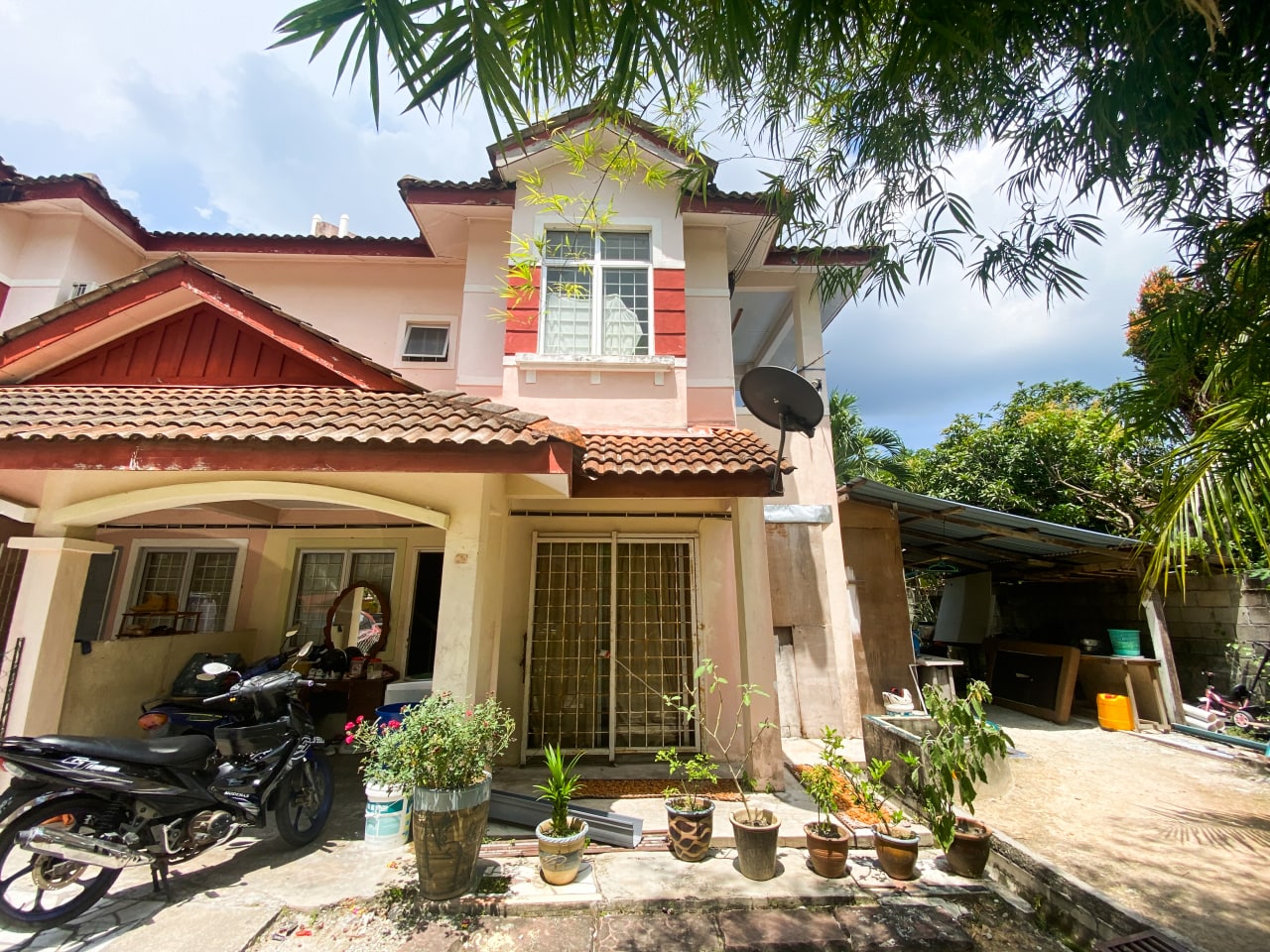 2 Storey Terrace Corner Lot Lorong Az-Zaharah