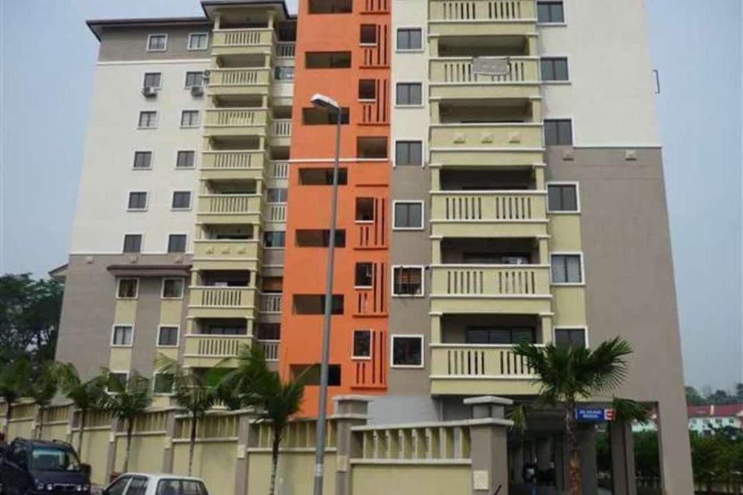Corner Unit Koi Legian Condo Bandar Puchong Jaya - photo 2