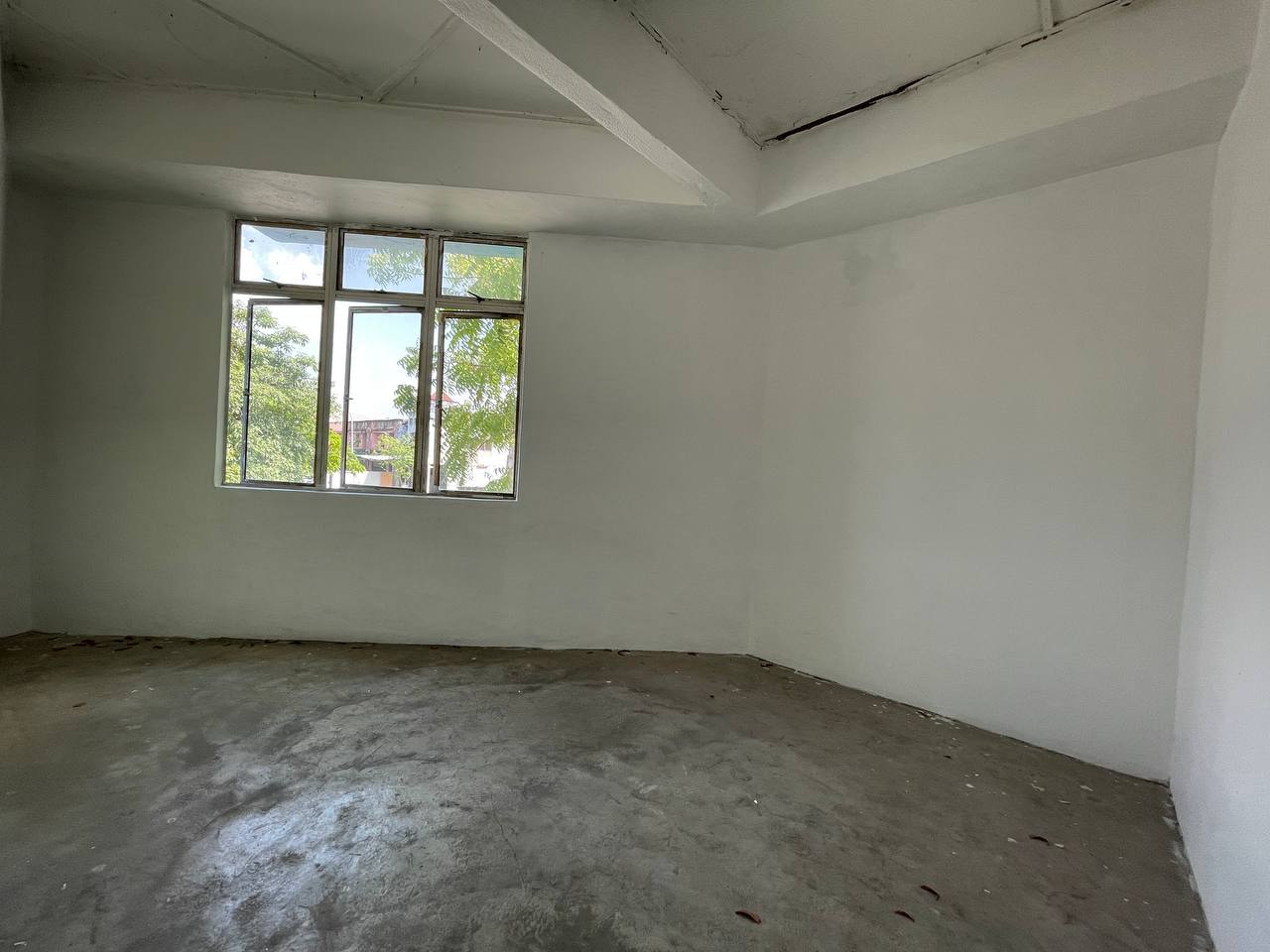 2sty CORNER LOT SHOPLOT IN PANDAMARAN KLANG - photo 3