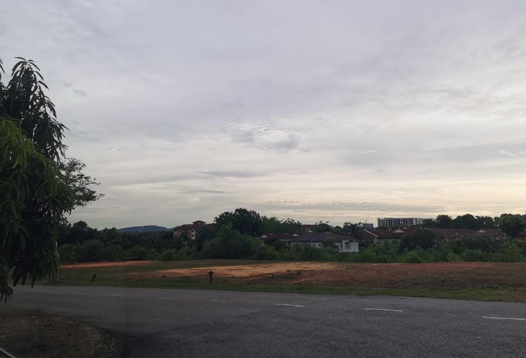 Bungalow land lot at Subang Bestari for sale - photo 7