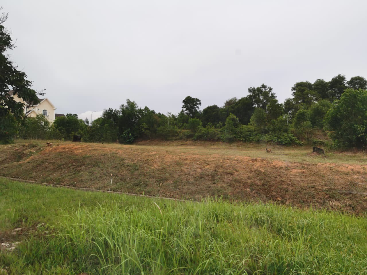 Bungalow land lot at Subang Bestari for sale - photo 8