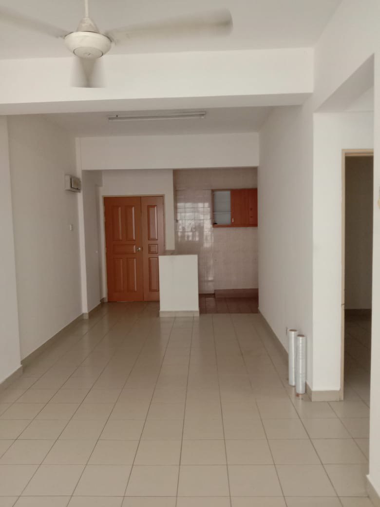 CORNER UNIT Desaria Villa Condominium - photo 1