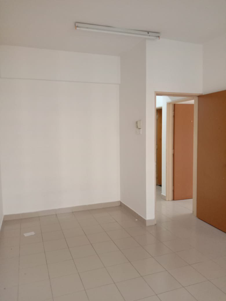 CORNER UNIT Desaria Villa Condominium - photo 3