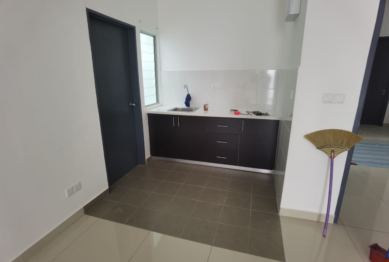 RM900 Simfoni 2 CONDO Bandar Teknologi Kajang - photo 5