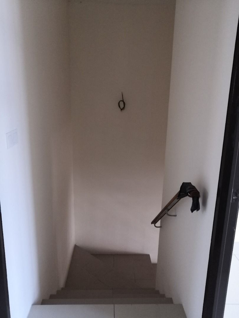 Double Storey Irama Perdana Bandar Puncak Alam - photo 3