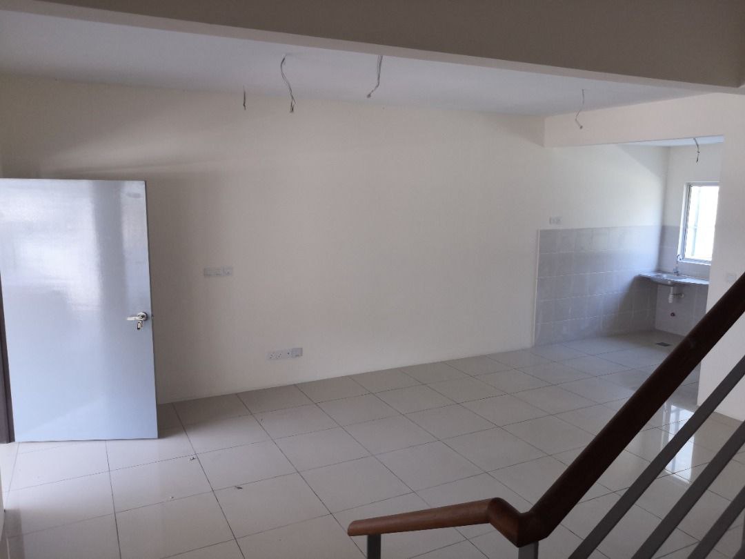 Double Storey Irama Perdana Bandar Puncak Alam - photo 4