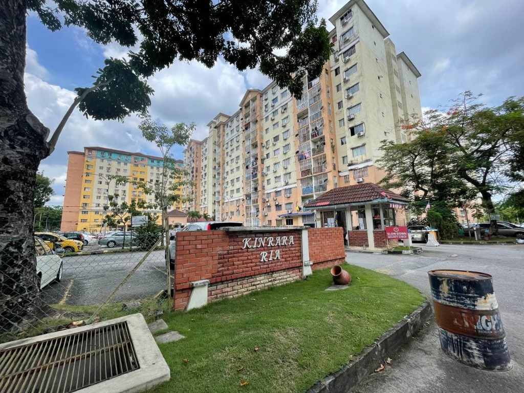 Kinrara Ria Apartment for rent