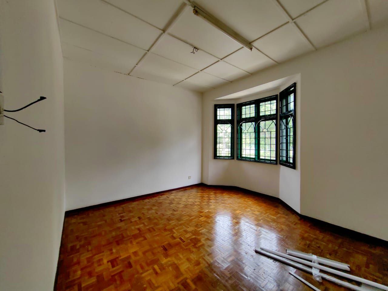 Double Storey Terrace House Saujana Puchong SP8 - photo 3