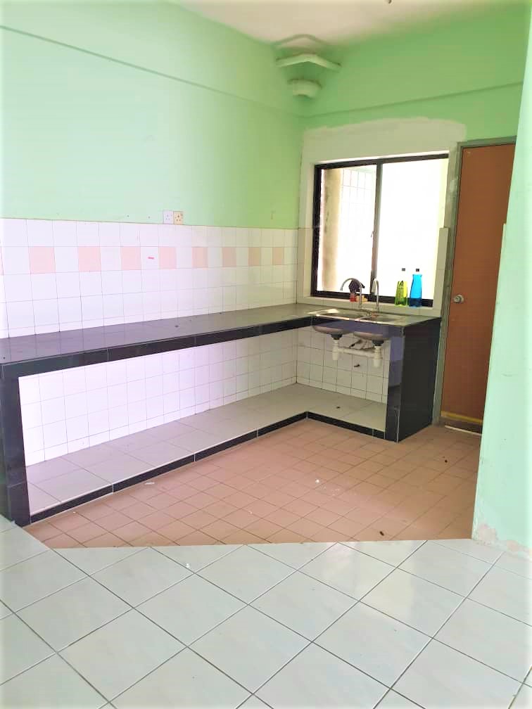 Perdana Apartment Section 13 Shah Alam - photo 8