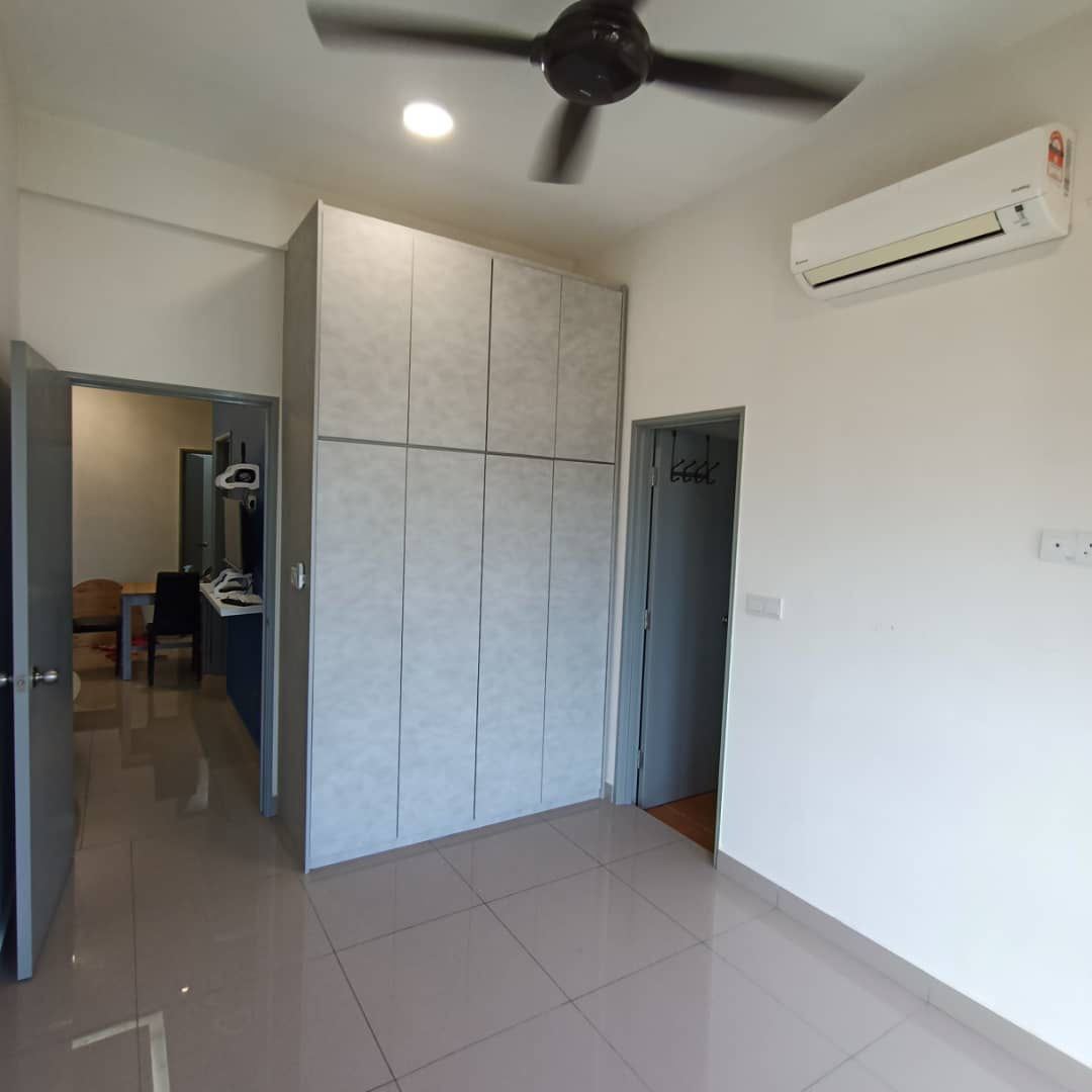 Suria Jelatek Residence - photo 3