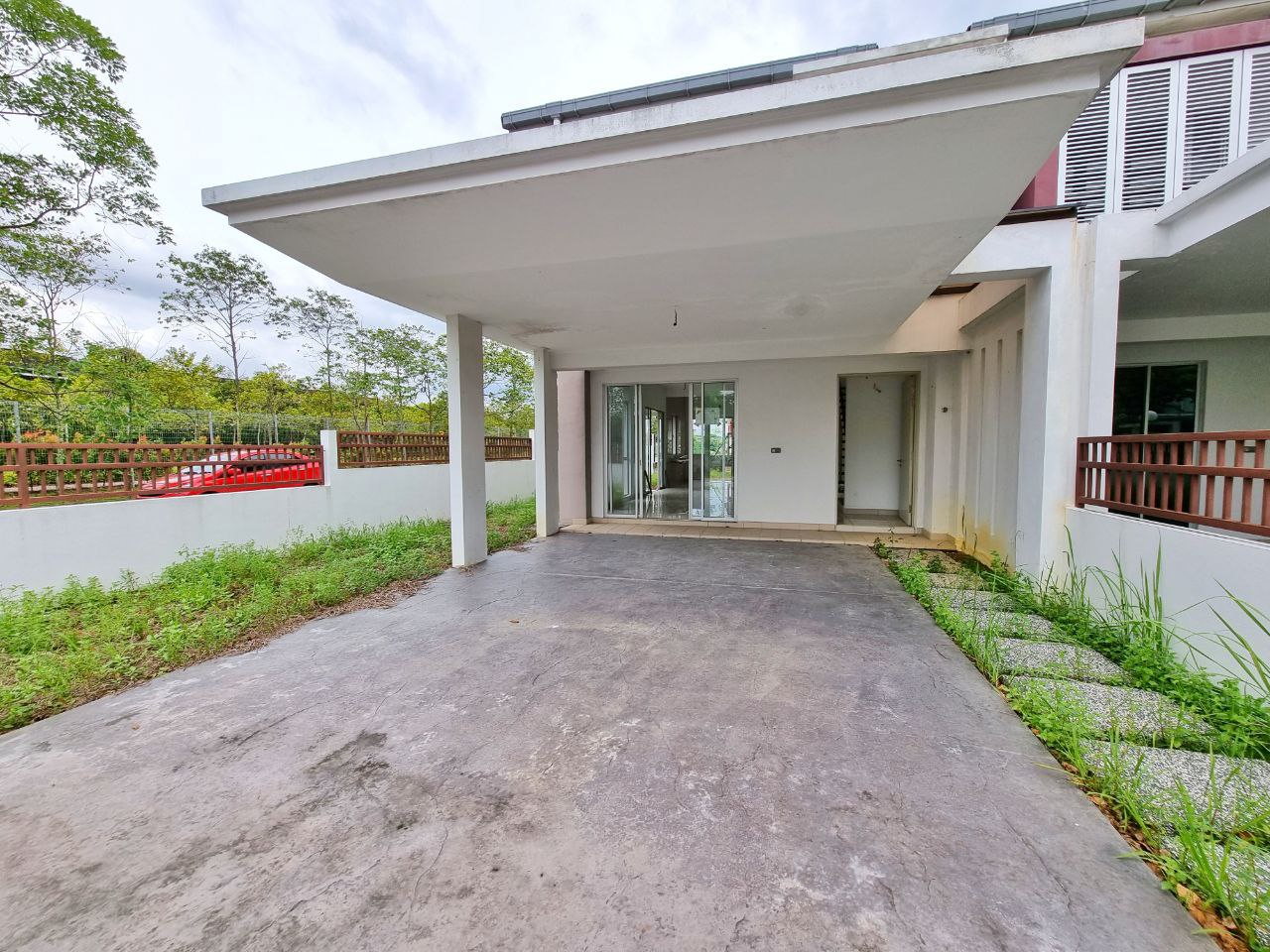 2 Storey Endlot in Ariza Elmina Garden East