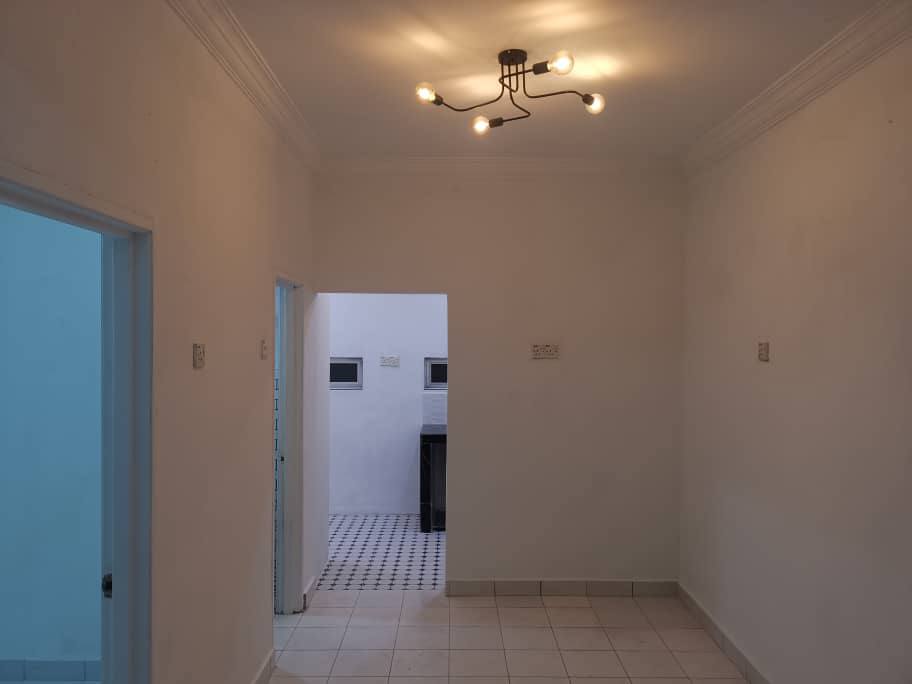 Teres House For Sale Bandar Putra Permai - photo 4