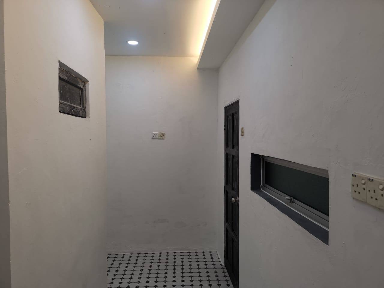 Teres House For Sale Bandar Putra Permai - photo 8