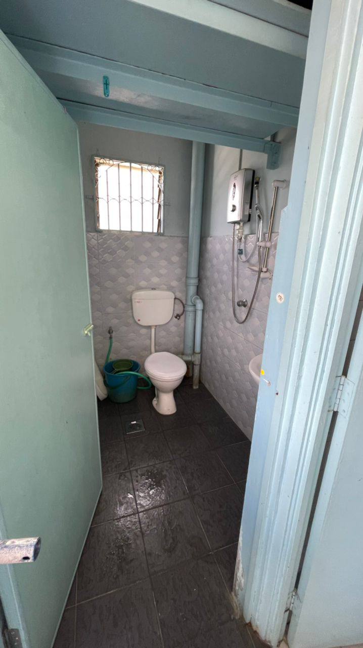 Flat PKNS Seksyen 17 - photo 8