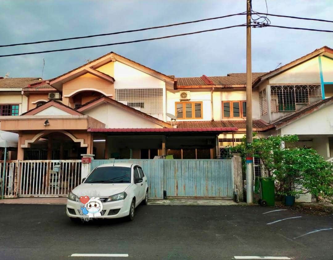 Double storey terrace -intermediate at Bukit Kuda