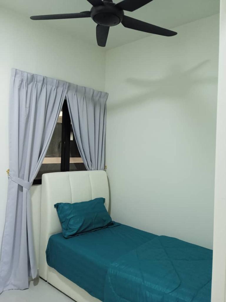 Majestic Maxim - photo 3
