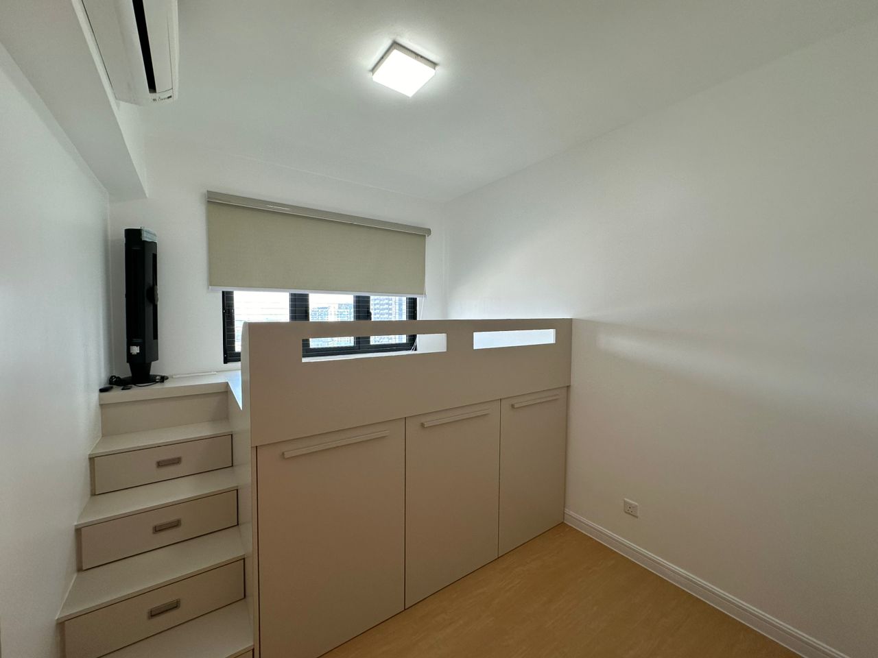 M Vertica - photo 12