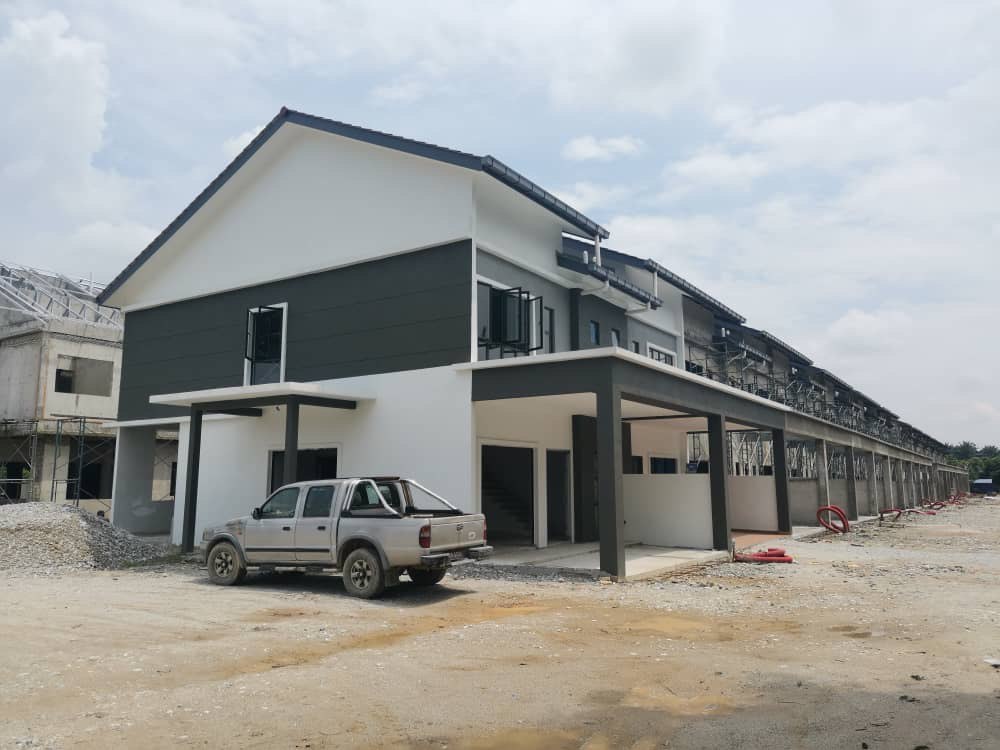 NEW UNIT DOUBLE STOREY TERRACE DESA NILAM - photo 4