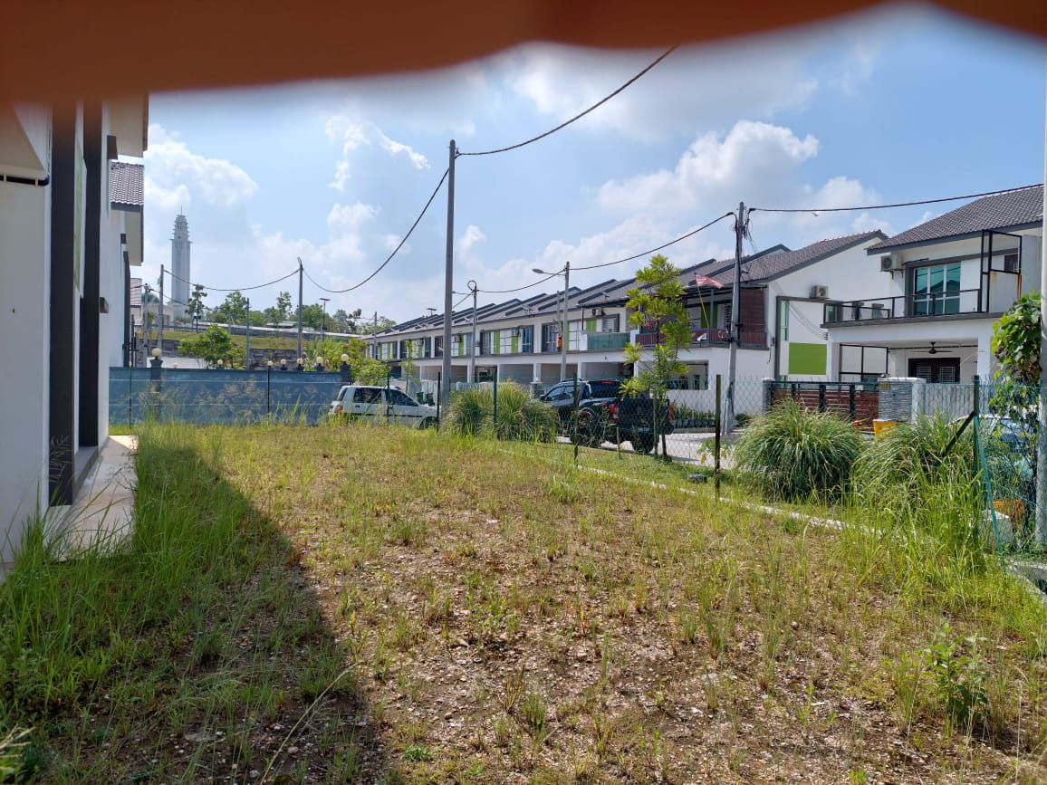 Near Perodua - 2 Stry Corner FREEHOLD Rawang