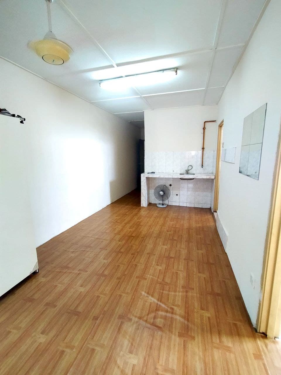 SRI PENARA APARTMENT END UNIT BDR SRI PERMAISURI - photo 2