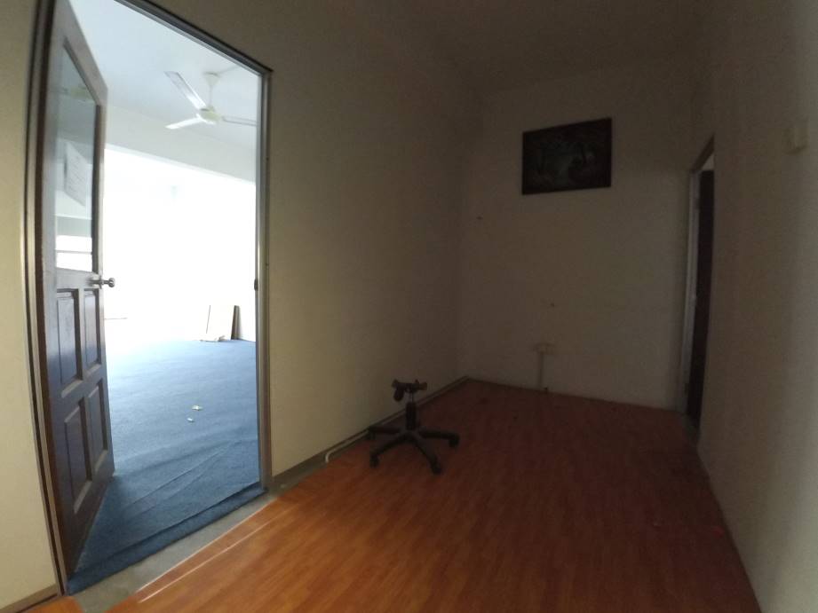 Shop Office for Rent at Seksyen U5 Subang Pelangi - photo 6
