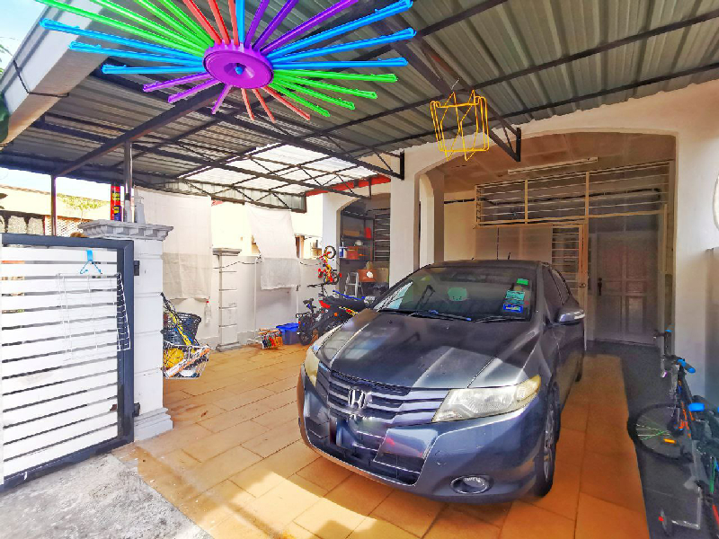 FOR SALE: Single Storey End Lot, Taman Pahlawan, Telok Panglima Garang, Selangor - photo 4