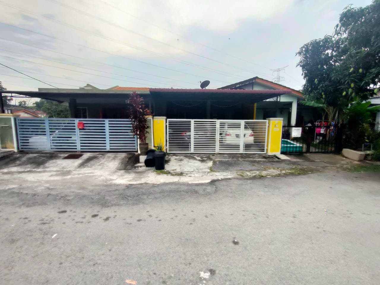 SINGLE STOREY TAMAN HARMONI INDAH SERI KEMBANGAN - photo 2