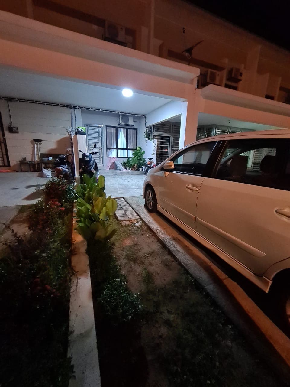 Ground Floor Townhouse Villa Kesuma, Beranang - photo 3