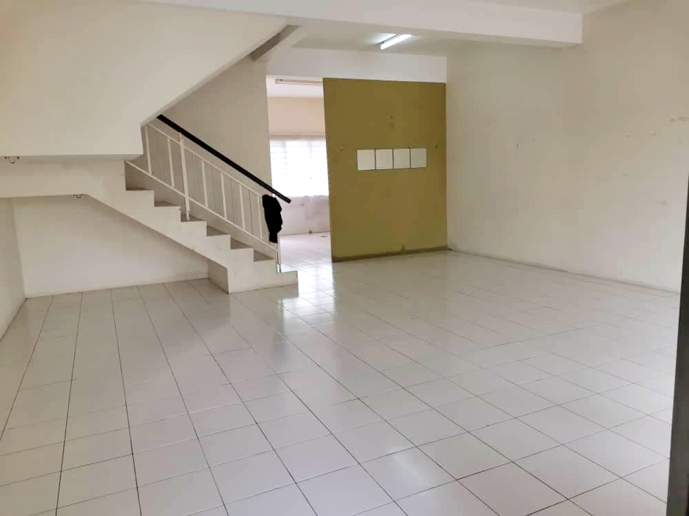 Double Storey Aquila Taman Alam Sutera Puncak Alam - photo 2