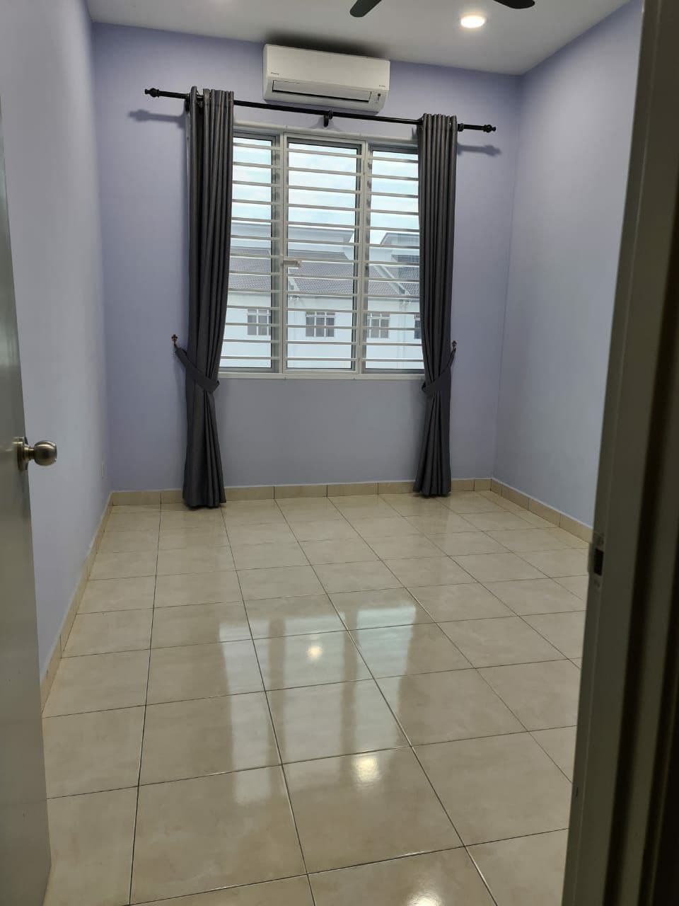 Double Storey Terrace House at Taman Suria Warisan - photo 7