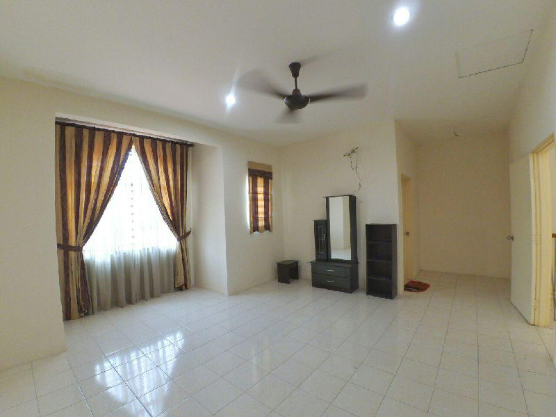 [Nego] 2 storey terrace Warisan Indah Kota Warisan - photo 4