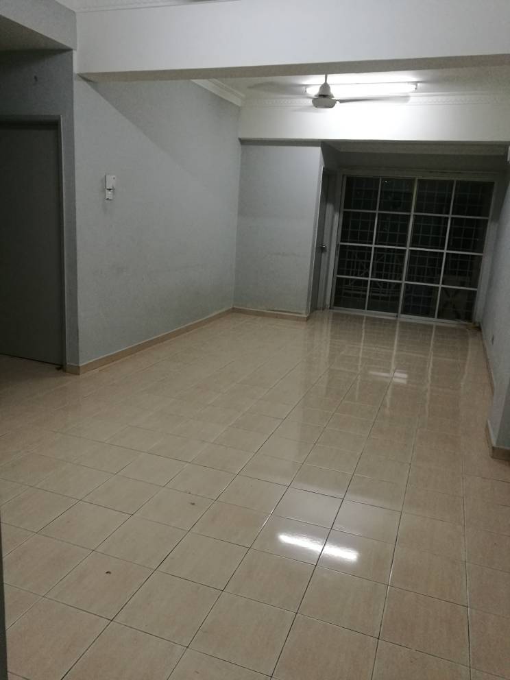 Freehold Teratai Mewah Condominium - photo 2