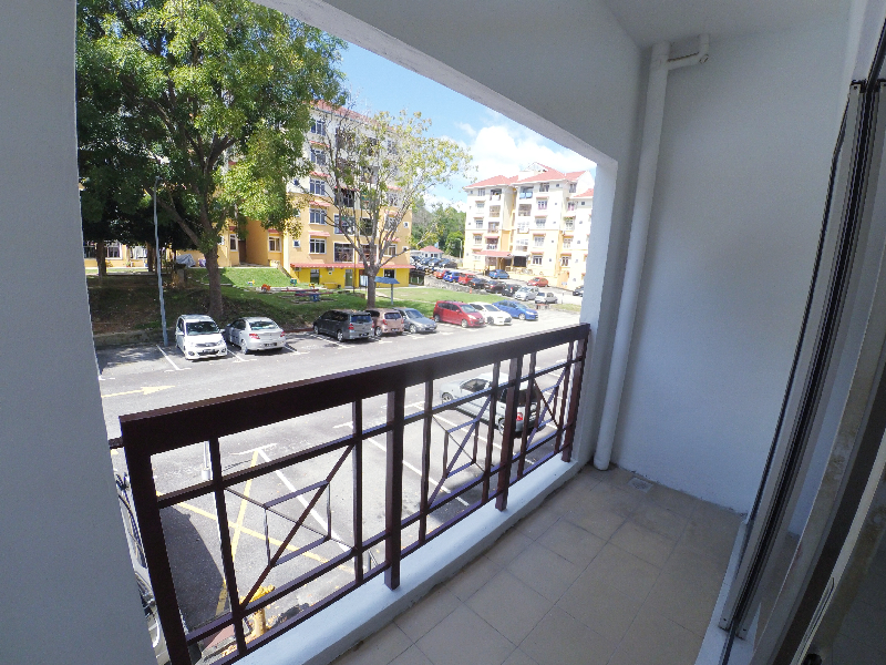 Apartment E-Mas Villa Taman Mawar Sepang - photo 3