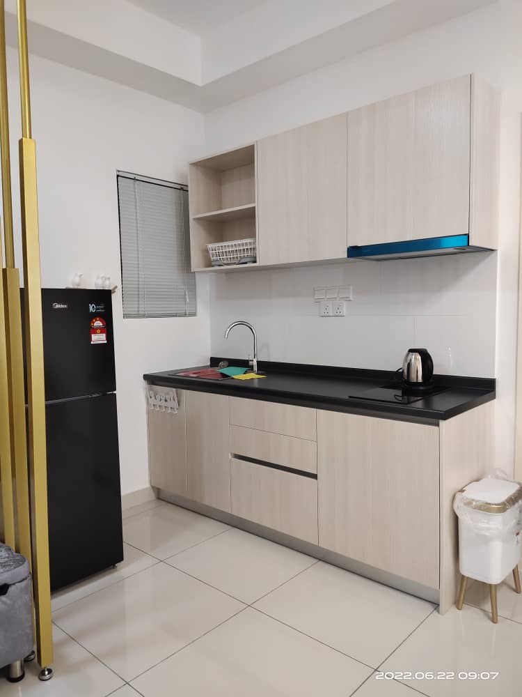 Parc 3 736 sqft 2R2B Fully RM 2500 - photo 2