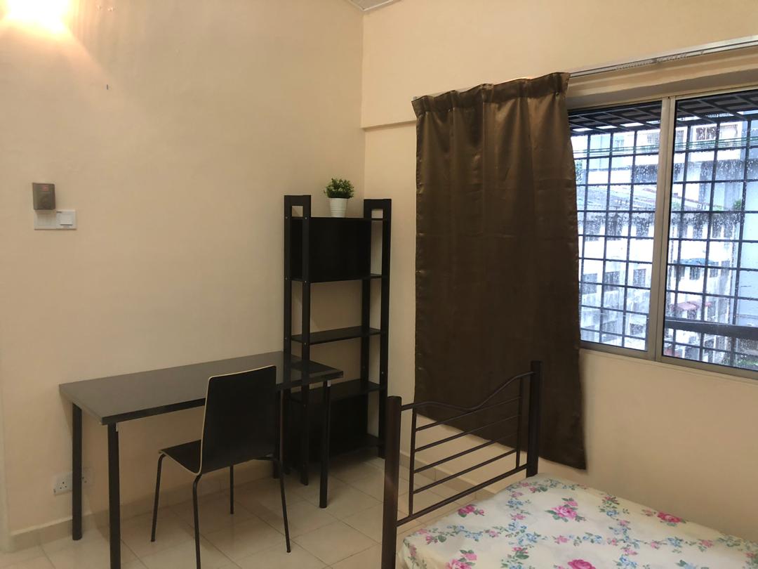 Ang Seng Mansion 1400 sqft 4R2B Partly RM 1950 - photo 4
