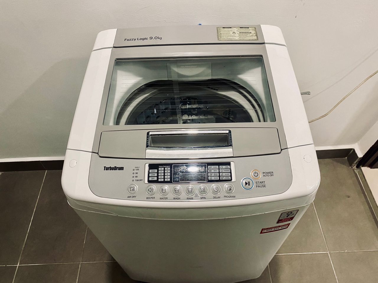 Skyville 8 1000 sqft 2p1R3B Fully RM 2200 - photo 8