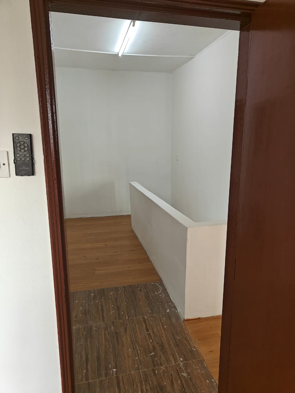 Kenari Court 861 sqft 3R2B Partly RM 1300 - photo 5