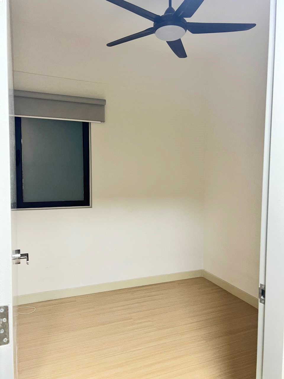 M Centura 865 sqft 3R2B Partly RM 1550 - photo 4