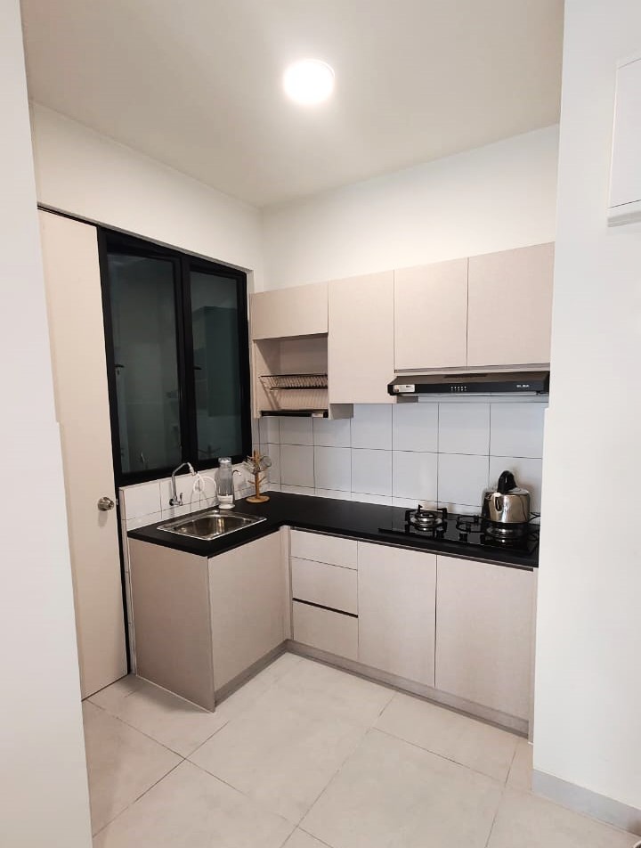 Majestic Maxim 819 sqft Chang unit - photo 5