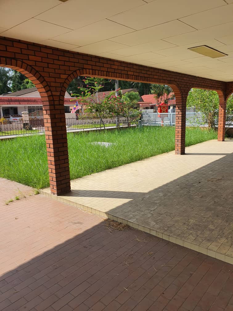 Single Storey Bungal ...