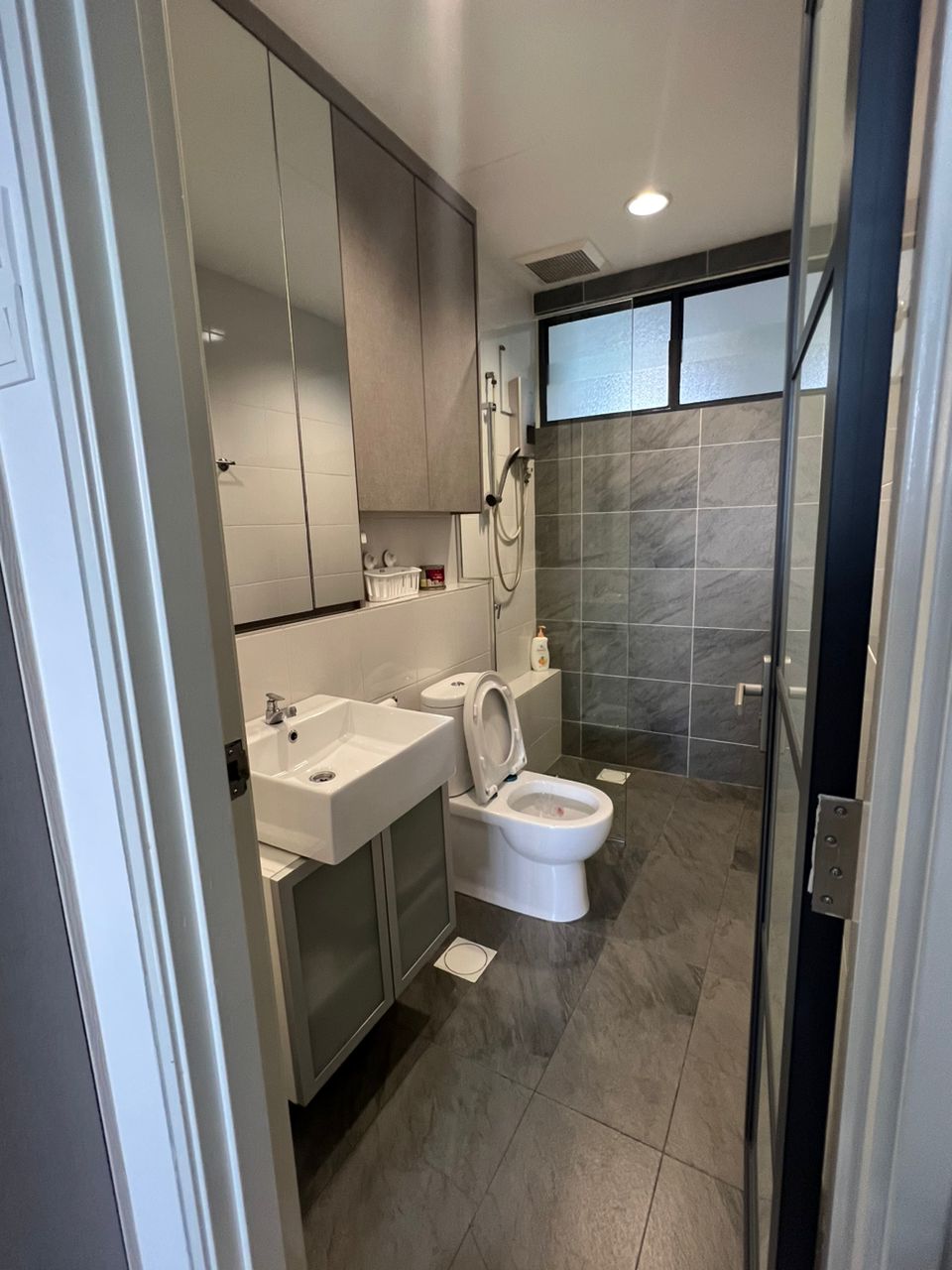 The Armanna Condo 1183sf Kota Kemuning for rent - photo 13