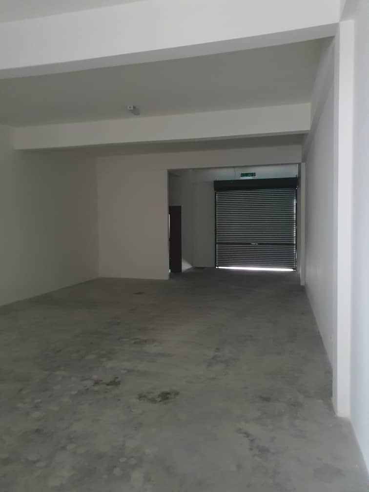End Lot K Commercial Taman Sri Muda Shoplot Rent - photo 5