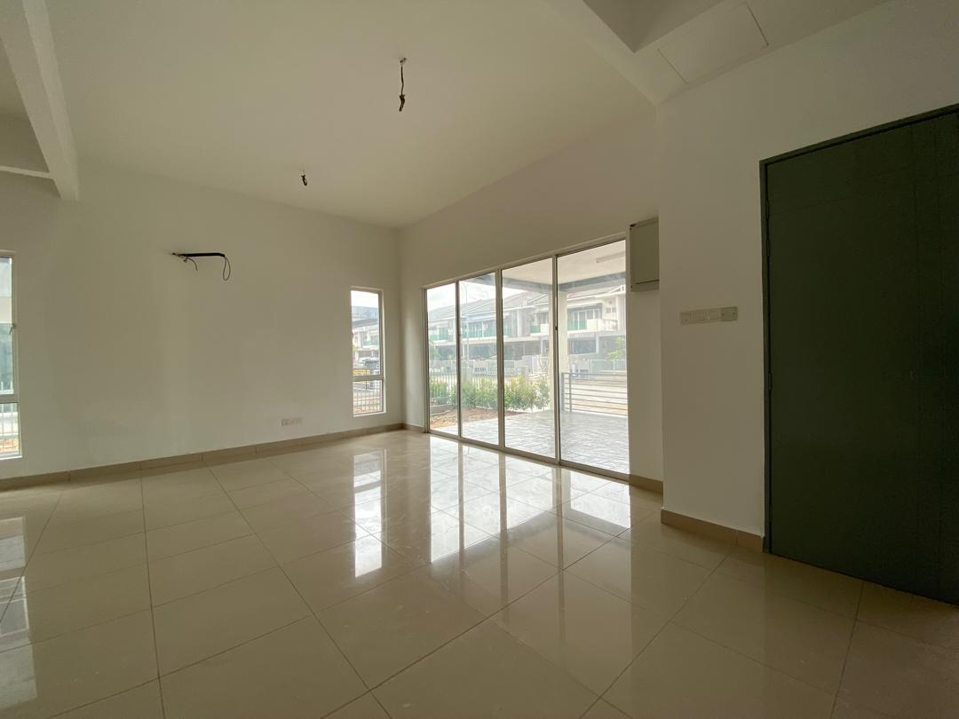 Dengkil 3 sty semi-d for sale - photo 8