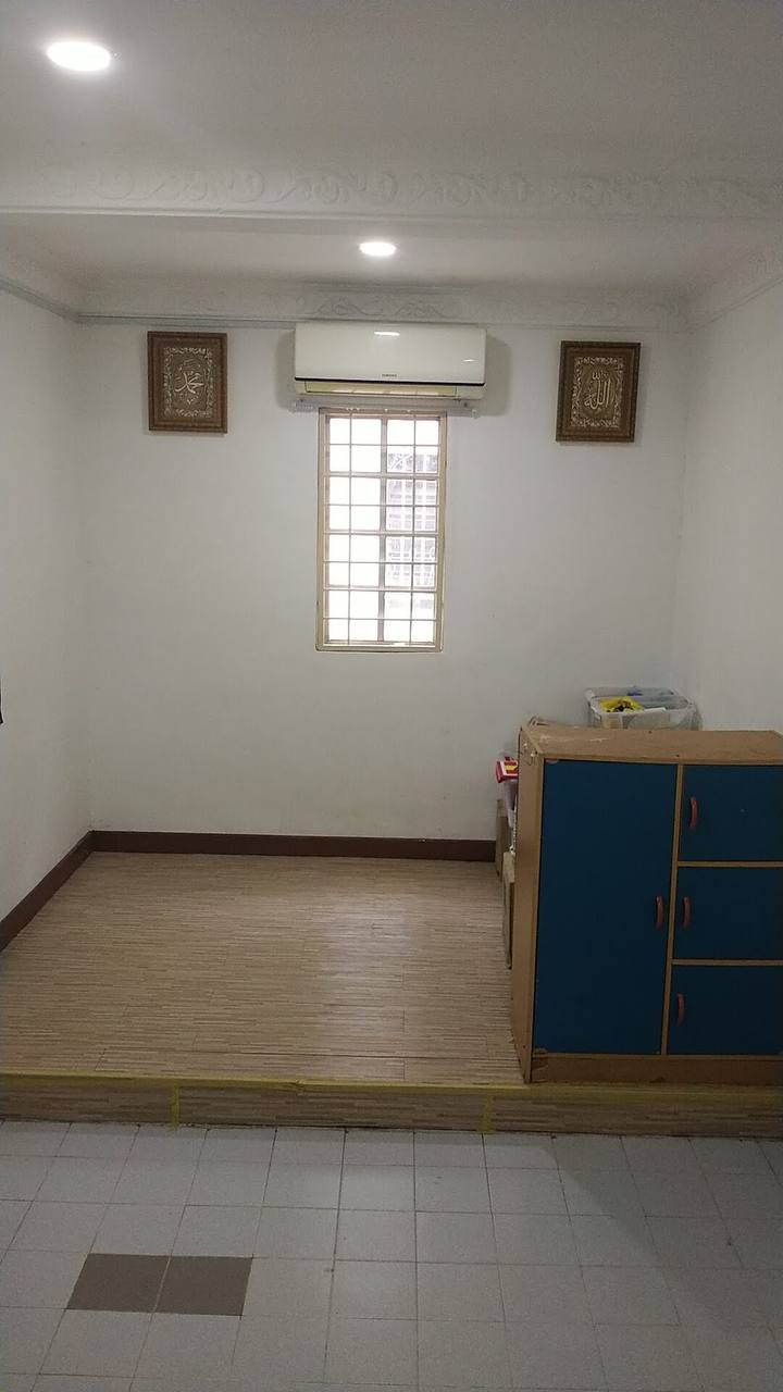 Teres 2 Tingkat  Taman Sri Muda, Seksyen 25 - photo 12