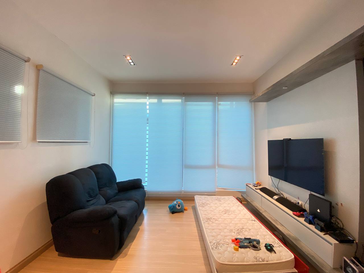 3 Storey Semi D Jacaranda Garden Residence Cyber - photo 5