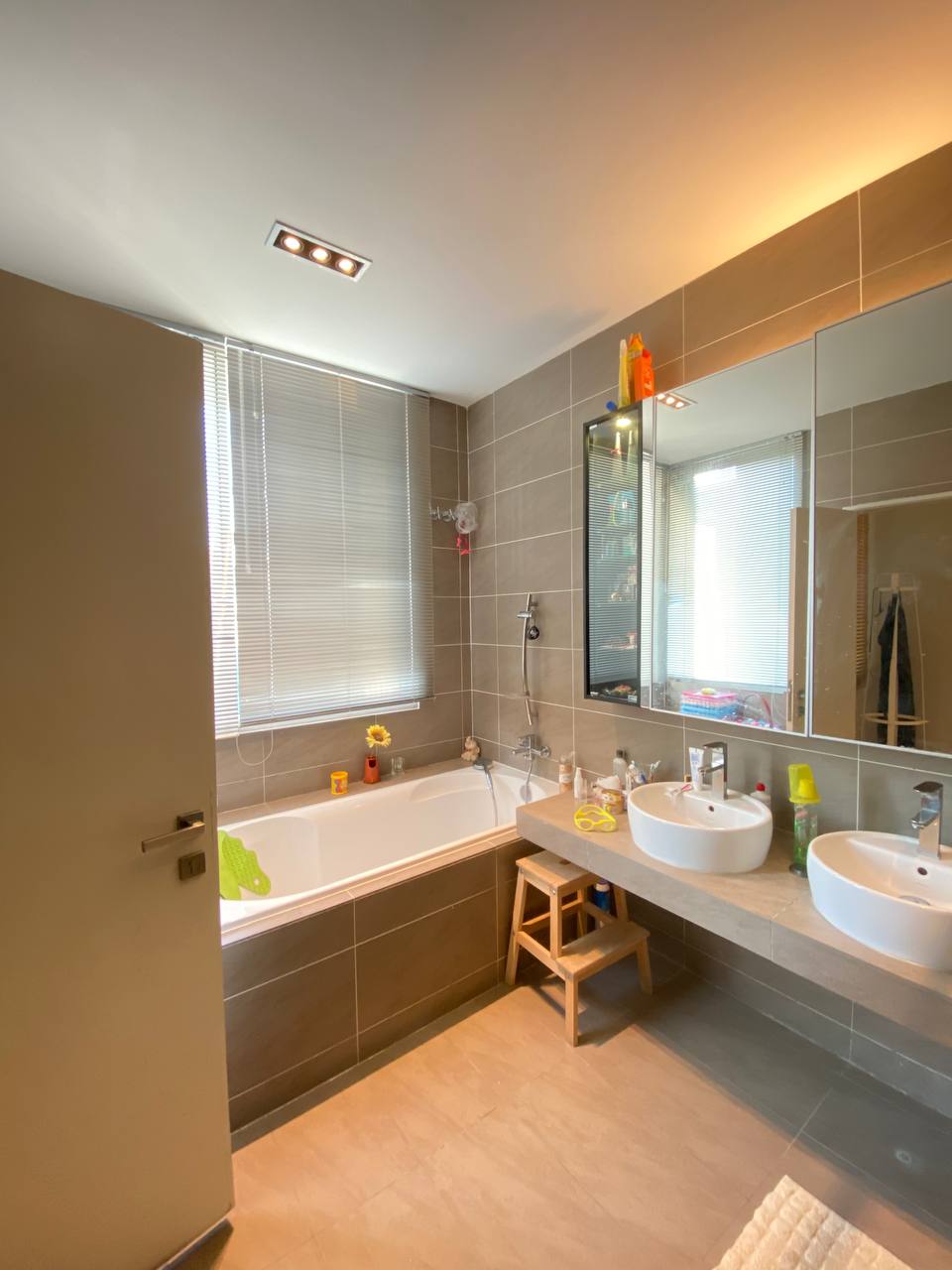 3 Storey Semi D Jacaranda Garden Residence Cyber - photo 9