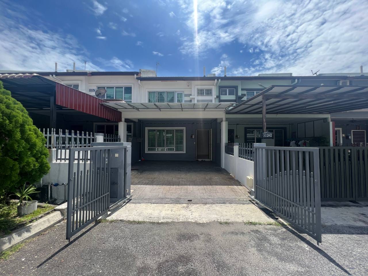 2 Storey Terrace Hil ...